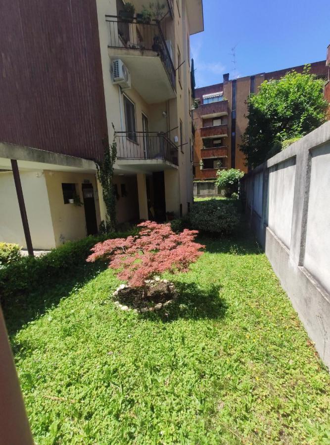 Appartamento C&Y Torelli 1 Novara Exterior foto